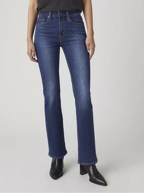 NWT Levi's Women's 725 High Rise Bootcut Jeans Cast Shadows 27W 32L